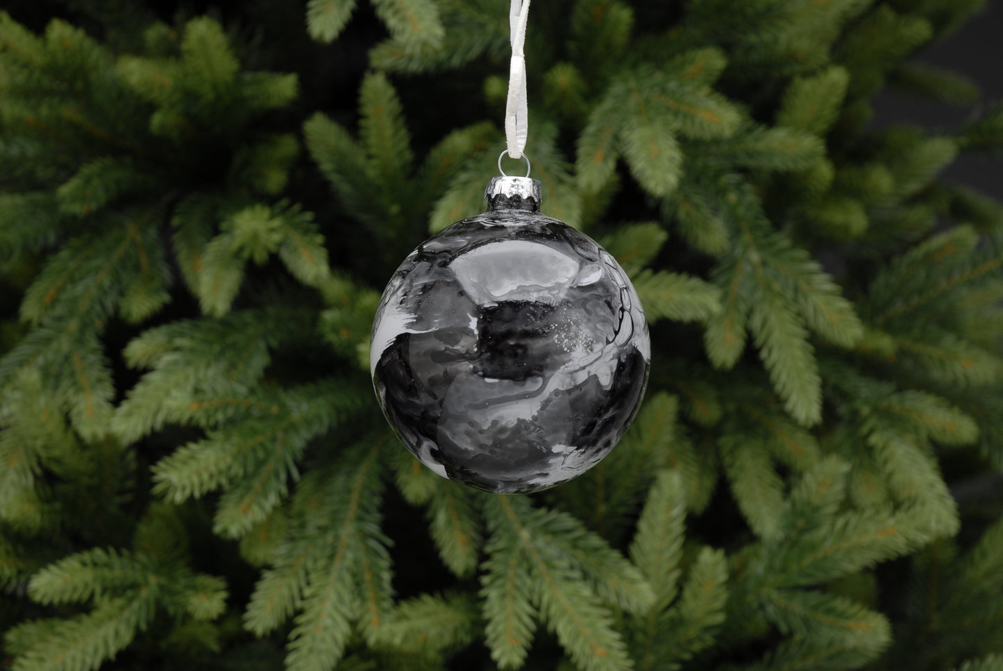 Marble Effect Glass Ornament